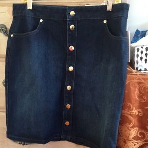 Blue jeans skirt, new length 21 inches,